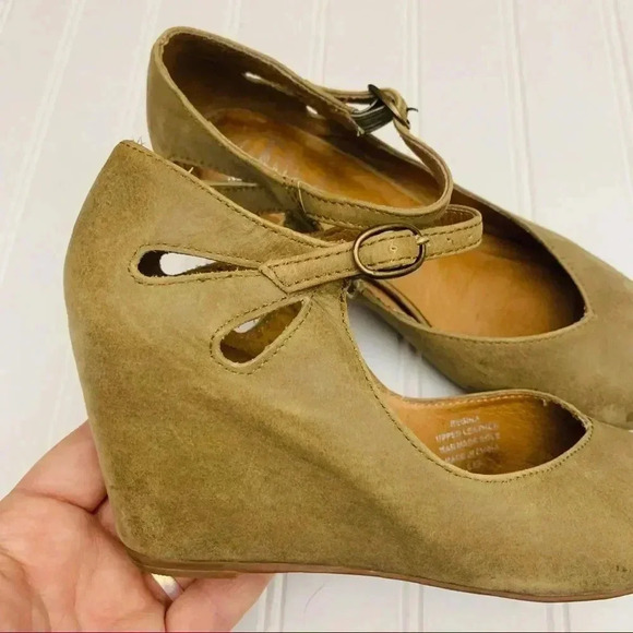 Jefferey Campbell Regina Peep Toe Wedges - Picture 6 of 8